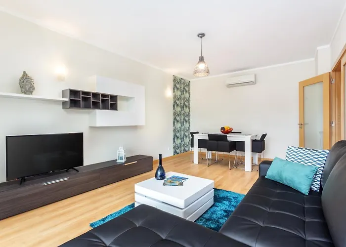 Privilege Buddha With Rooftop Pool, Village Marina - 公寓 奥良