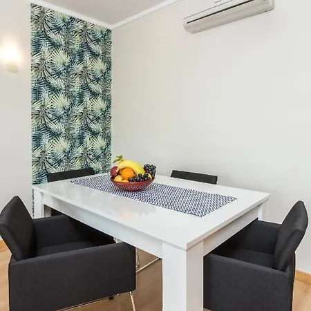 Privilege Buddha With Rooftop Pool, Village Marina - Apartment